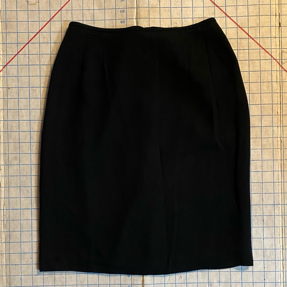 Black pencil skirt, lined, size 8 petite, rayon polyester blend